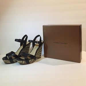 Audrey Brooke open toed wedges