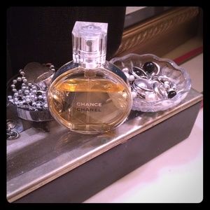 Chanel Chance perfume