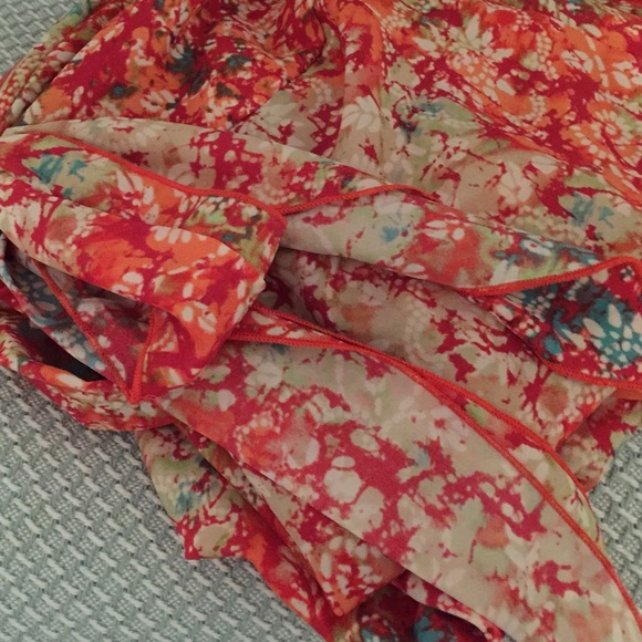 •Patterned Sundress• - Picture 3 of 3