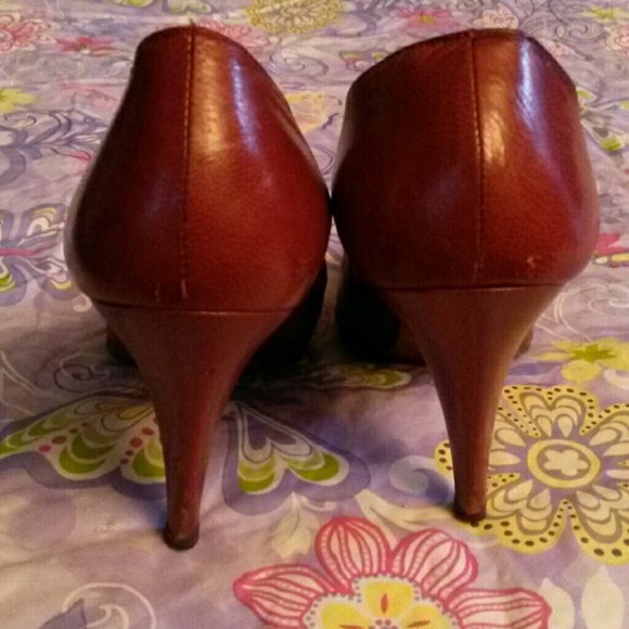 Designer shoes - Picture 2 of 3