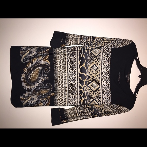 Tunic with 3/4 sleeve