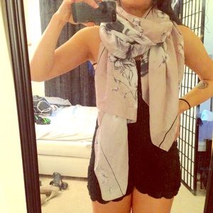 Elegant skull printed scarf