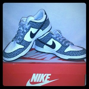 Nike shoes