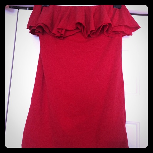Red strapless Piko top - Picture 1 of 2