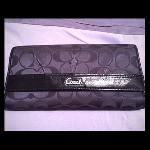 Authentic Coach Wallet