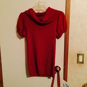 Short sleeve sweater