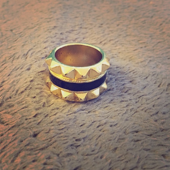 Topshop wide gold and black studs ring