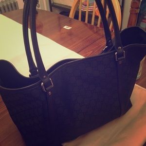 Gucci tote
