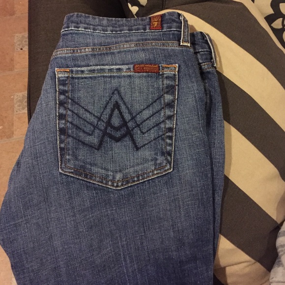 Seven jeans size 32