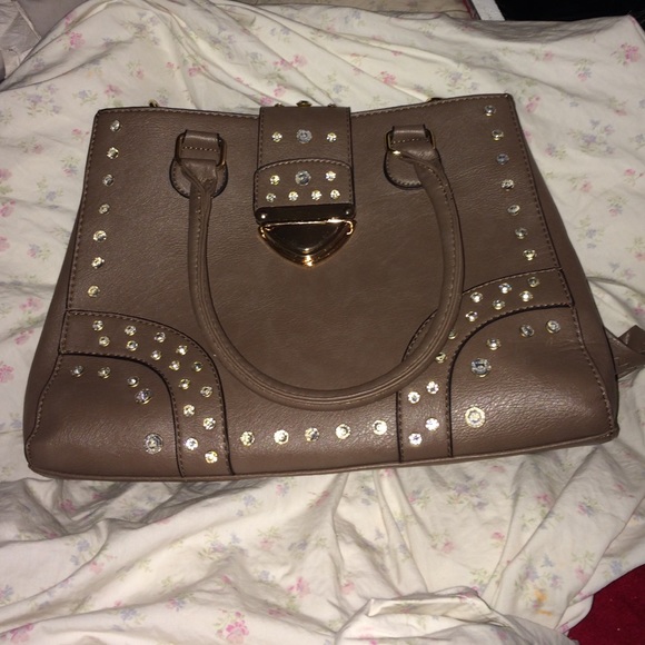 ⚡️FINAL REDUCTION ⚡️ Khaki purse