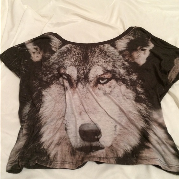 Wolf half shirt SALE