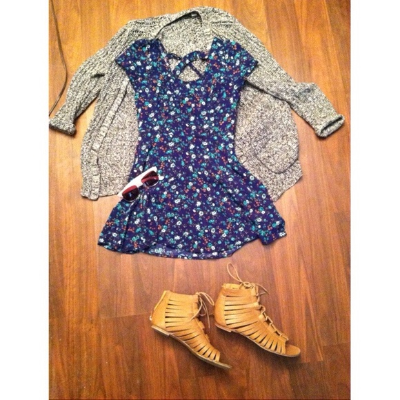La hearts floral blue dress