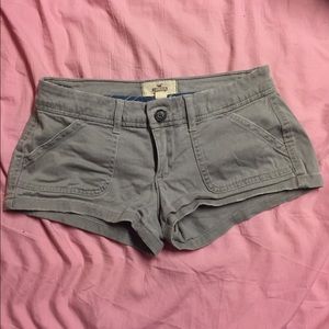 Grey shorts
