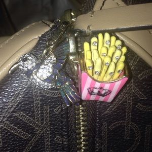 💖 2 JC charms💘