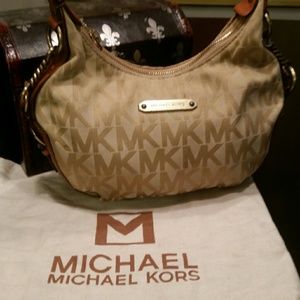 Michael Kors purse