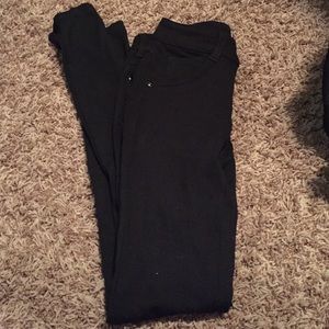Black jolts! Skinny stretch pants! 000