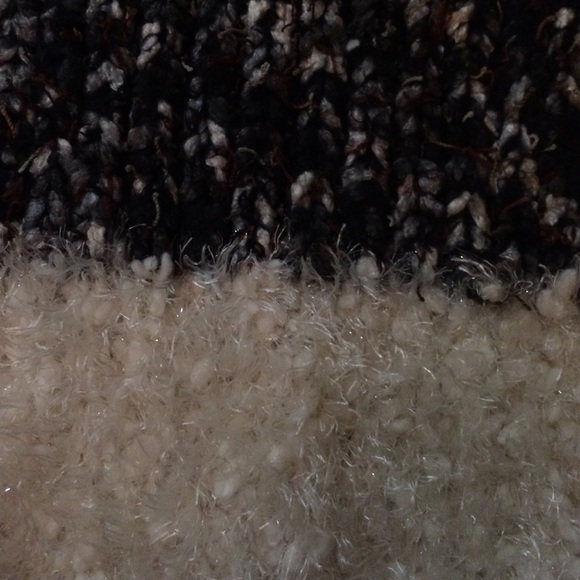 Patch Scarf - Picture 3 of 3