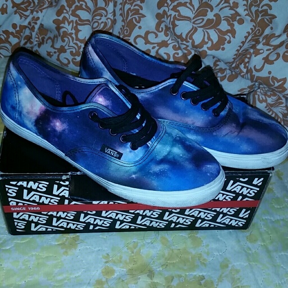 Galaxy Vans
