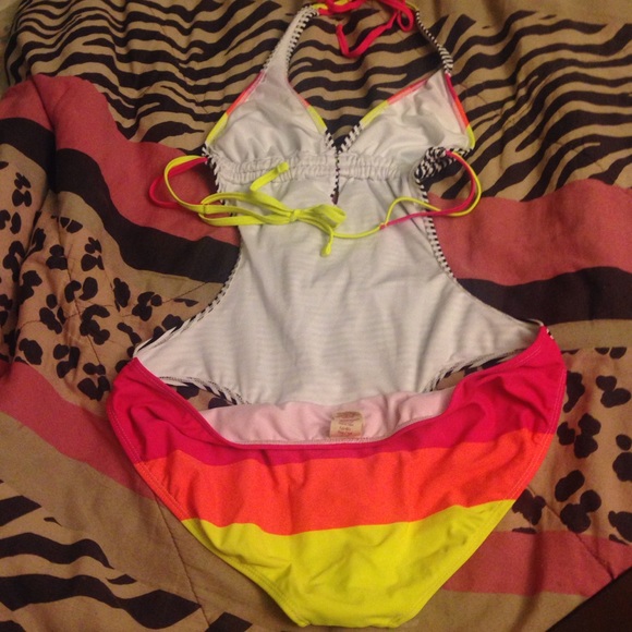 Bathing Suit - Picture 2 of 2