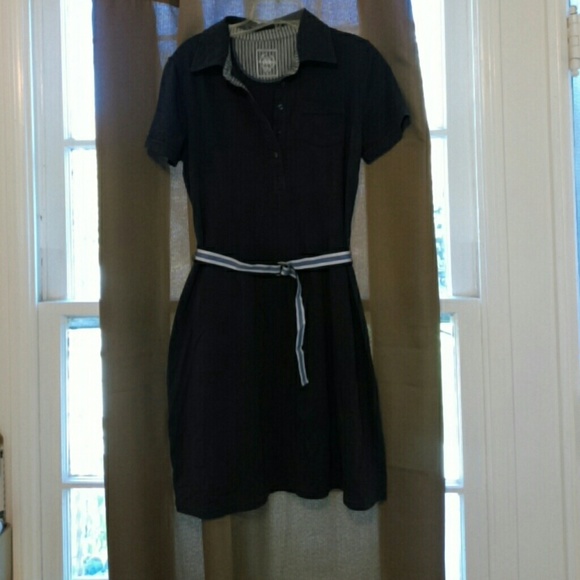 Dress - Picture 3 of 4