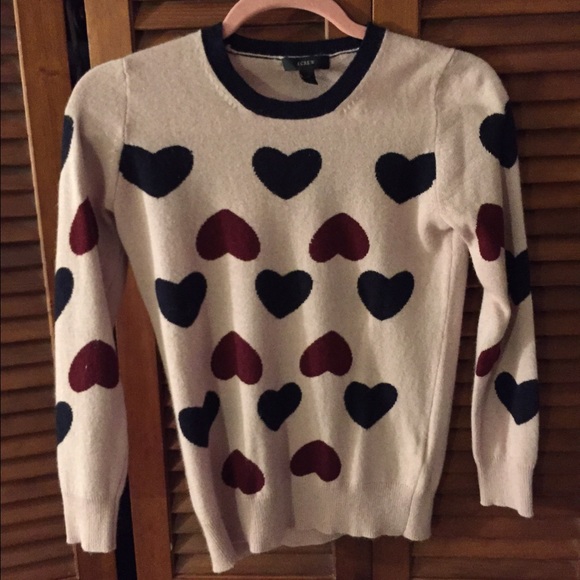 💥SOLD💥J CREW Heart Sweater - Picture 2 of 3