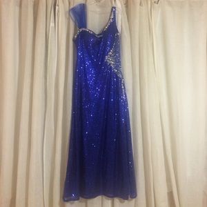 Sparkly royal blue ball gown (plus size)