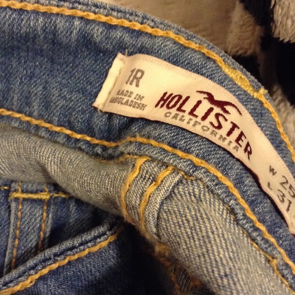 Nwt hollister jeans - Picture 2 of 3