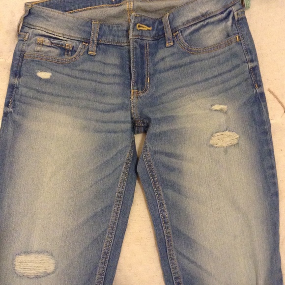 Nwt hollister jeans - Picture 3 of 3