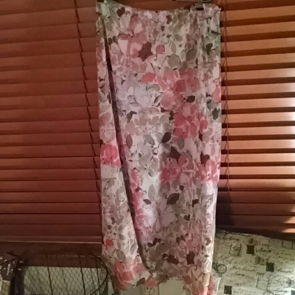 Reversible skirt