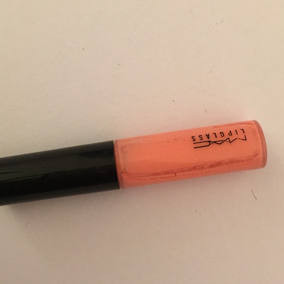 Mac lipgloss limited edition sold out - Picture 1 of 2