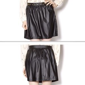 NEW🎉 BLACK FAUX LEATHER SKIRT