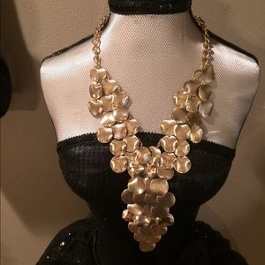 Necklace gold layers