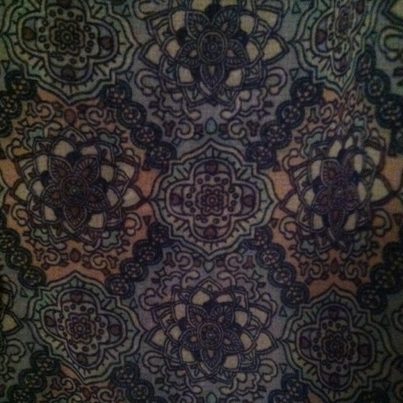 Paisley button down - Picture 2 of 3