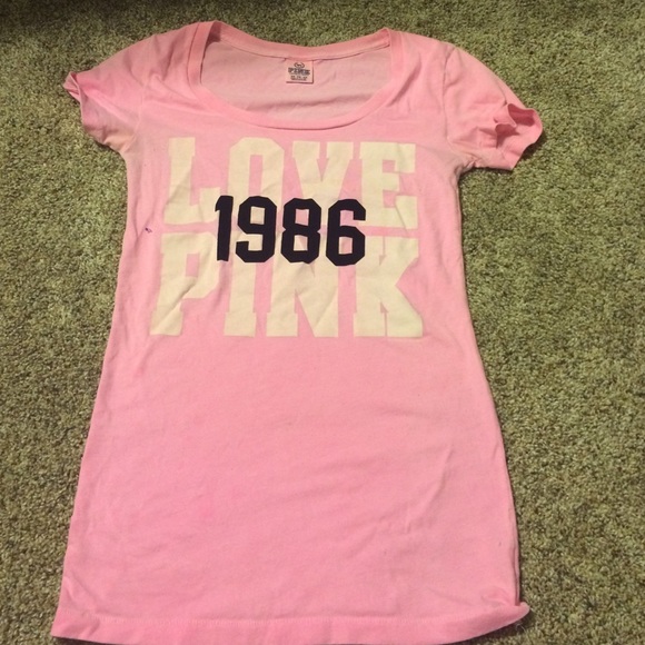 Victoria's Secret love pink crew neck tee