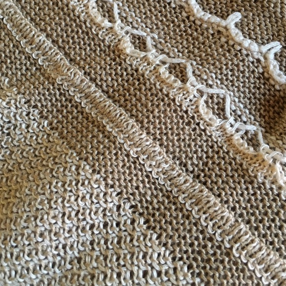 Anthropologie Crop Sweater - Picture 4 of 4