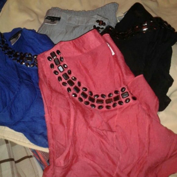 C.O.C Ruffled Sleeveless Top *Coral* NWOT - Picture 4 of 4