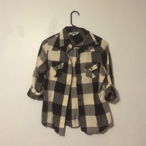 Black/White Plaid Flanel "Tramp"