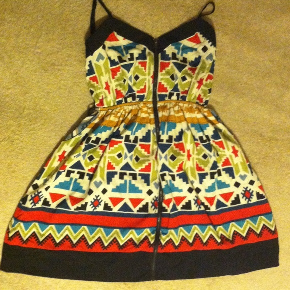 Forever 21 Dress super colorful😍🌹