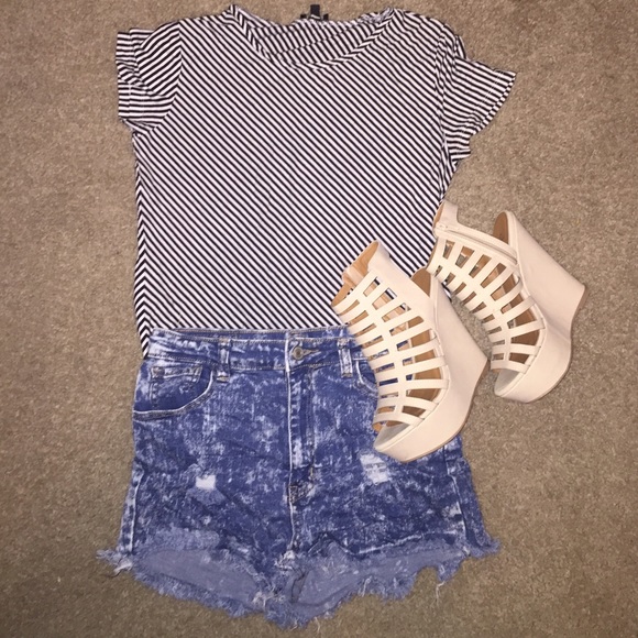 High wasted shorts
