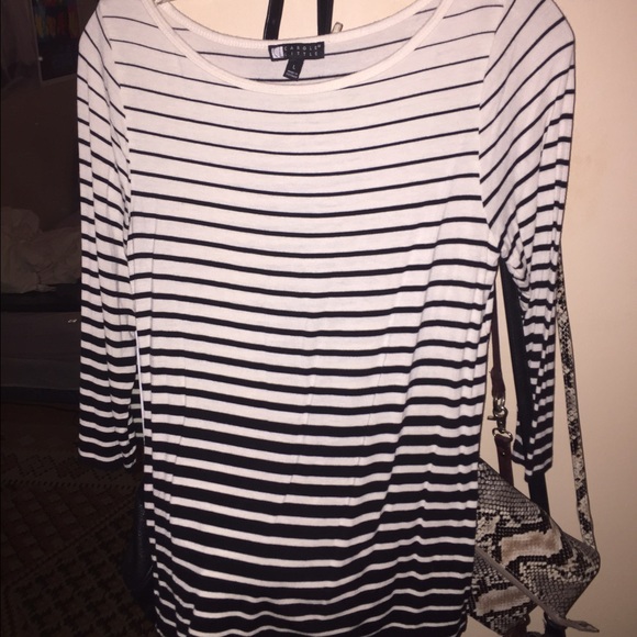 Casual striped top