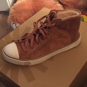 Ugg sneakers