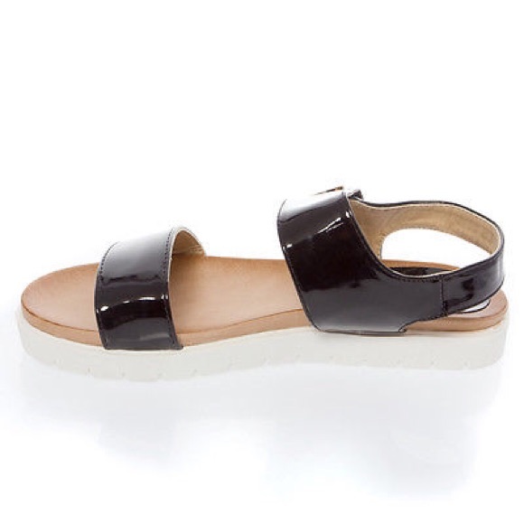 Open Toe Mary Jane White Lug Sole Flatform Sandal - Picture 3 of 4