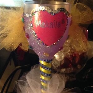Custom Design Wine Cup