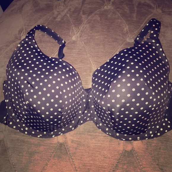 Cacique Bra 46D.