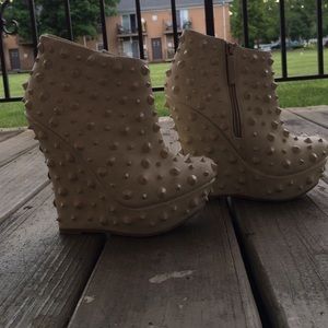 Shiek spiked wedges