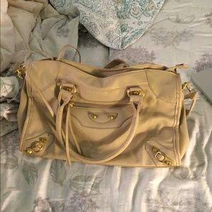 Beautiful Tan with Gold Hardware Handbag