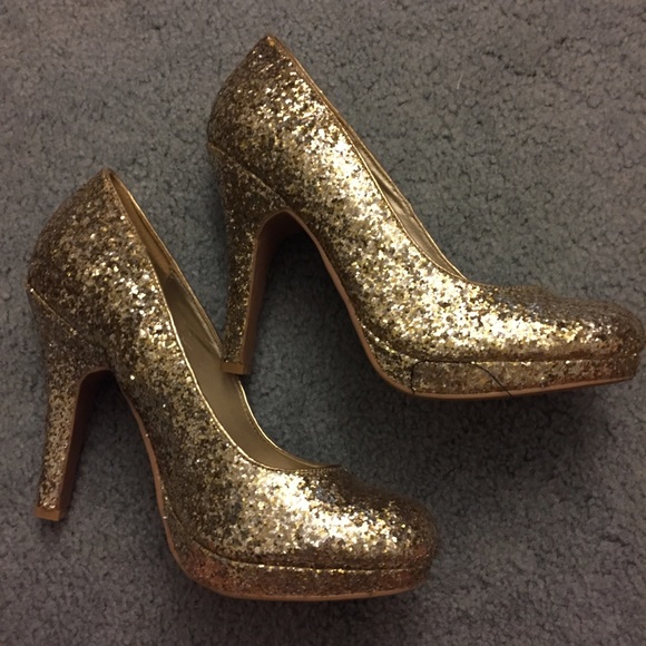 glittery prom shoes