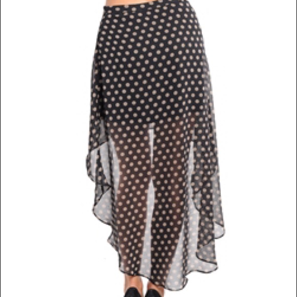 🆕 Polkadot Hi Low Skirt - Picture 2 of 2