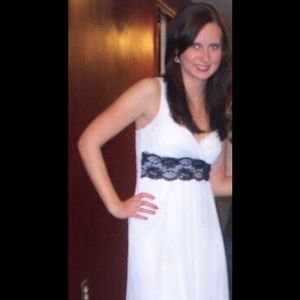 Lace & Sheer Cocktail Dress | Mid-Length | Size 3