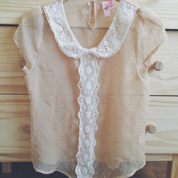Chiffon Peter Pan Collar Shirt
